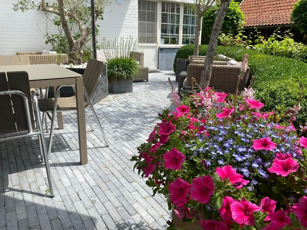 Boutique Hotel Het Bloemenhof Brugge 3*,  Belçika